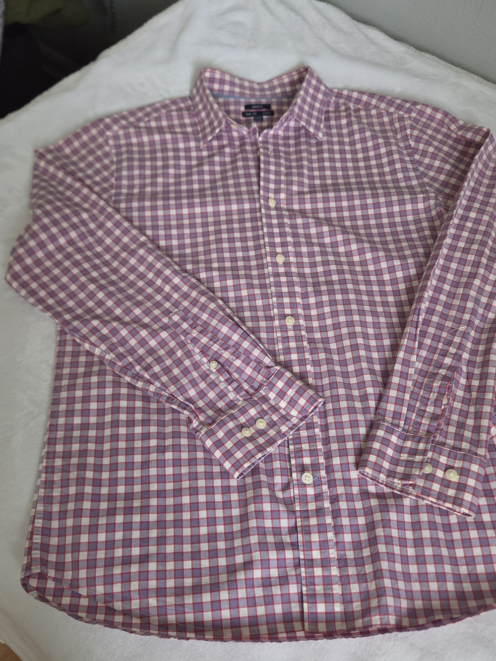 GAP Men's Gingham Button-Down Shirt Size L Pink Purple Check Long Sleeve